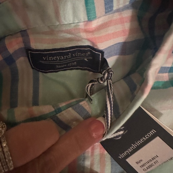 Vineyard Vines Mint Green Plaid Casual Button Down Shirt - Picture 2 of 6